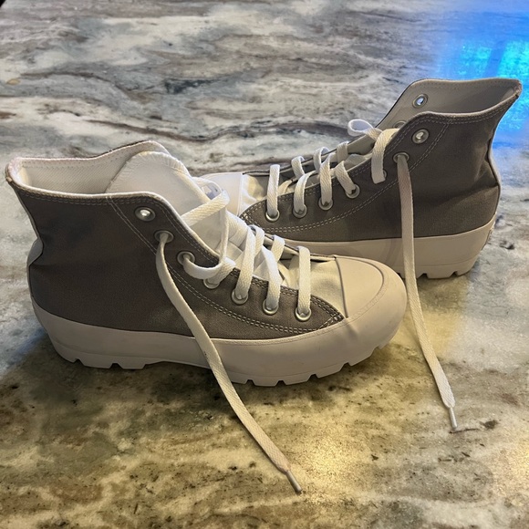 Converse Chuck Taylor All Star Lugged Platform Sneakers - Picture 2 of 13